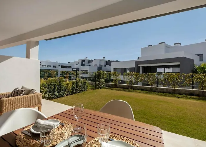 Apartment Modern With Private Garden Estepona